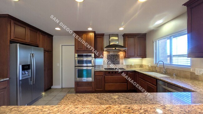 Foto del edificio - 4425 Mt Henry Ave