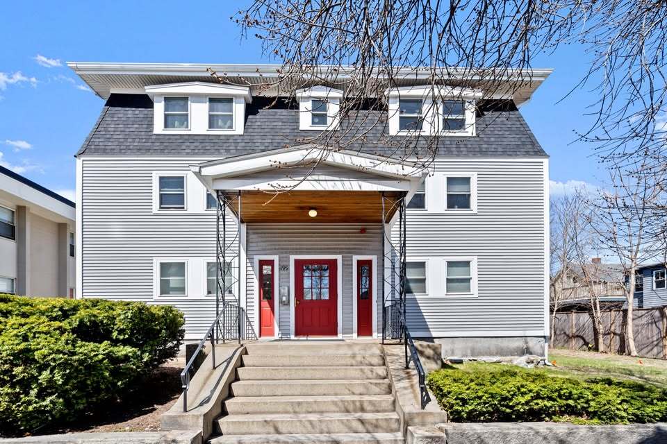 Primary Photo - 199 Prospect St