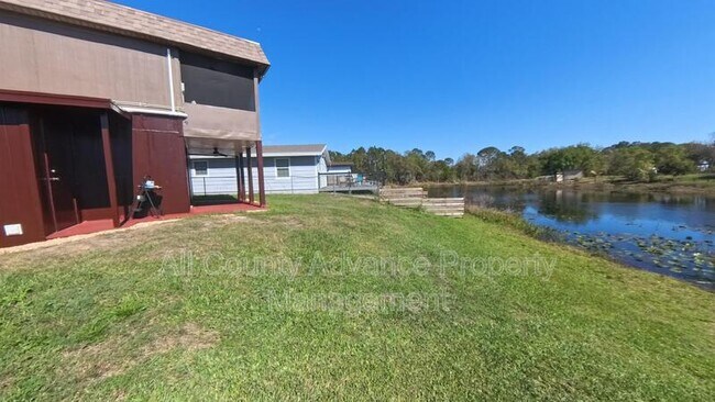 Foto del edificio - 358 1st Ave N