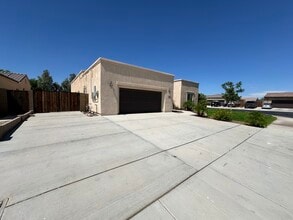 Building Photo - 5688 E 39th Pl