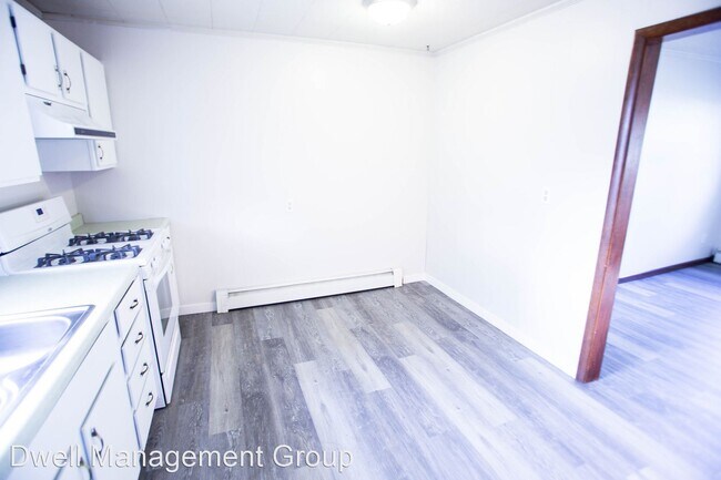 Foto del edificio - 1 br, 1 bath House - 442 Church Avenue