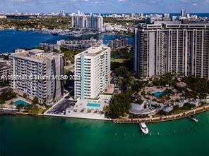 Foto del edificio - 5 Island Ave
