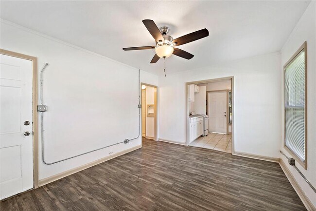 Foto del edificio - 800 3rd St N