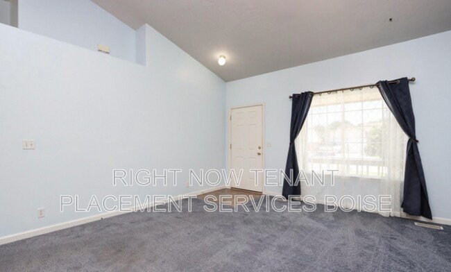 Foto del edificio - 815 S Pawnee Ave