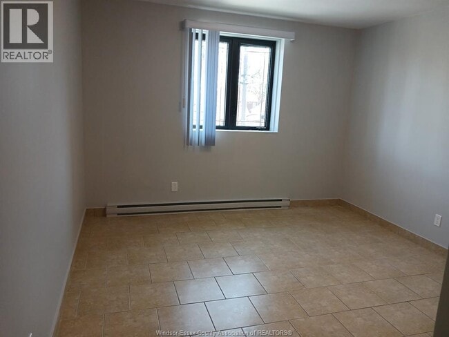 Building Photo - 1160 Howard Ave