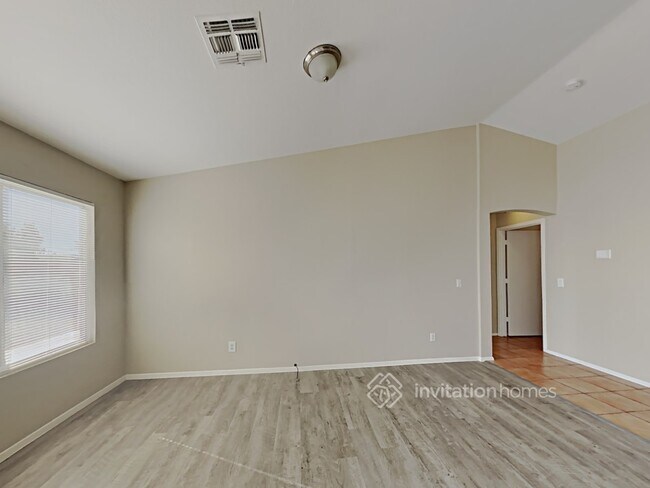 Building Photo - 8637 West Campbell Ave