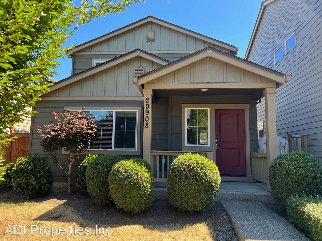 Primary Photo - 3 br, 2.5 bath House - 20908 SW Edgemont S...