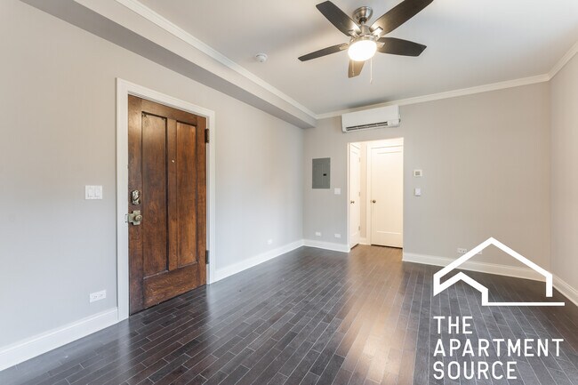 Foto del edificio - 640 W Wrightwood Ave