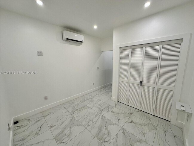 Foto del edificio - 1309 NW 55th Terrace