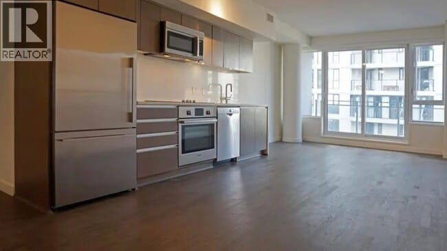 Building Photo - 1009 Harwood St