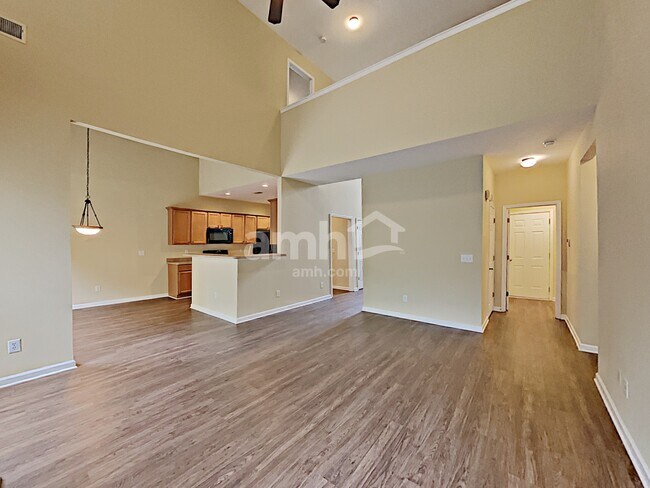 Building Photo - 4459 Kentland Dr