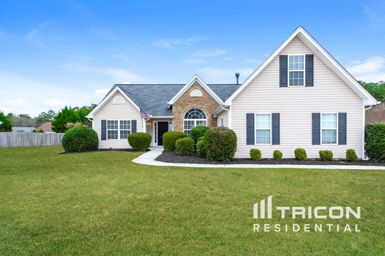 Foto principal - 3977 Rock Hollow Drive Loganville GA