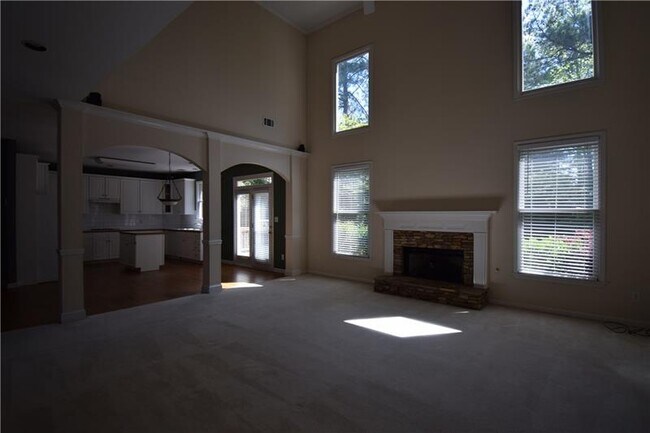 Foto del edificio - 4050 Breckenridge Ct