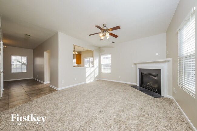Building Photo - 1511 Pecan Ln