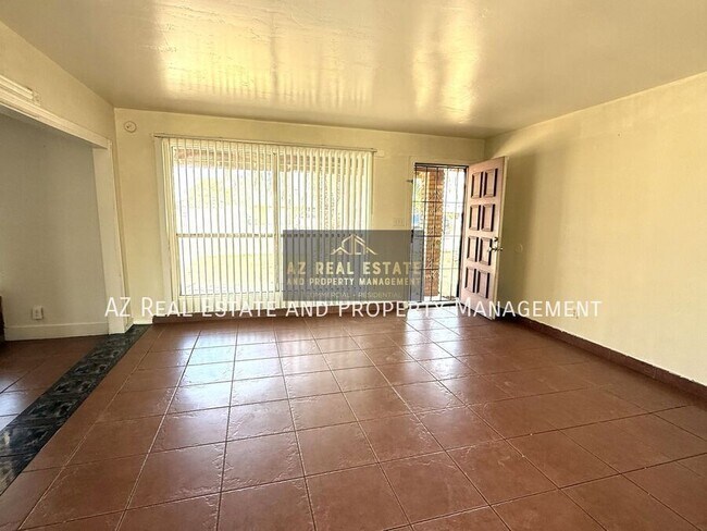 Foto del edificio - 8931 W Monterosa St
