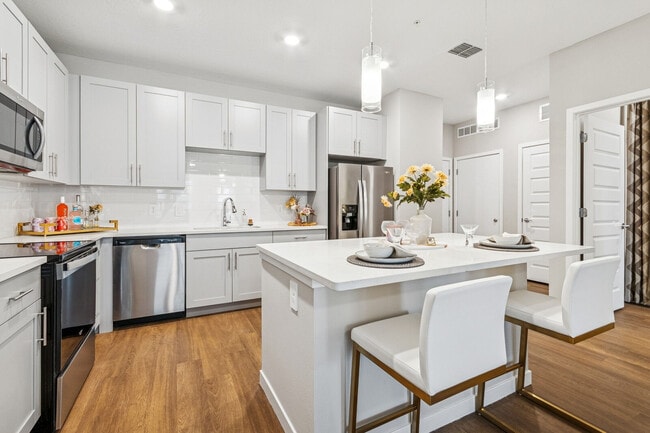 Building Photo - Ascend Crossroads