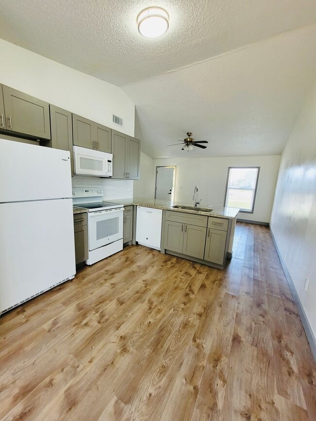 Photo - CK Antonio Circle Apartment