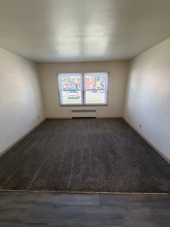 Building Photo - 3157 S 47th St