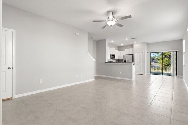 Building Photo - Brand New Tomehome for RENT in Willow Square