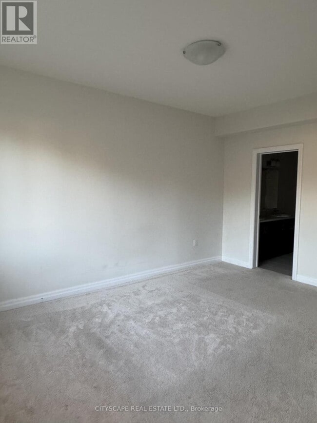 Building Photo - 4311 Mann St