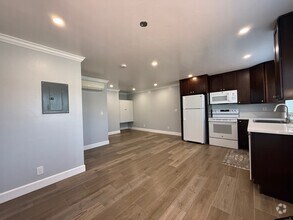 Building Photo - 6112 Travers Way