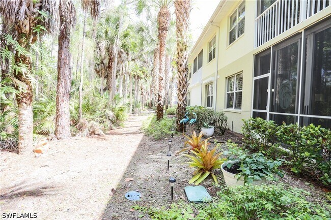 Building Photo - 1710 Tarpon Bay Dr S