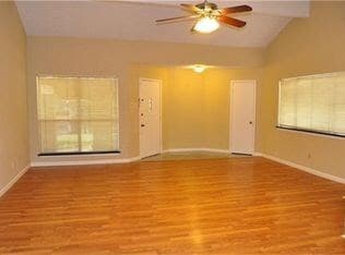 Building Photo - 2426 Planters Row