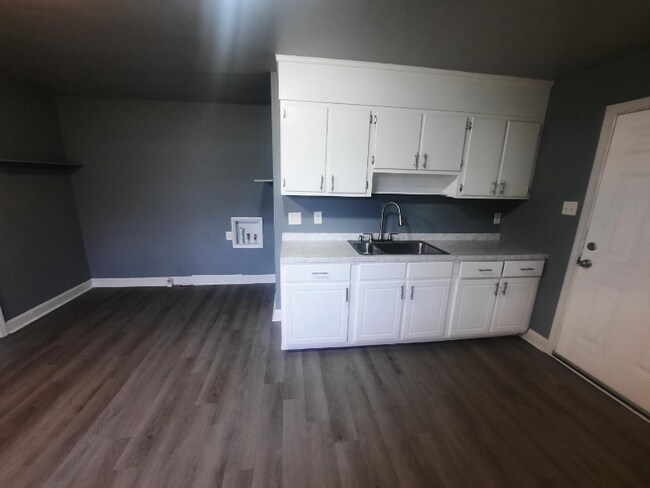 Foto del edificio - 716 E Highland Ave