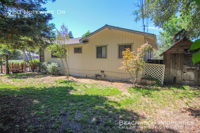 Building Photo - 420 Noteware Dr