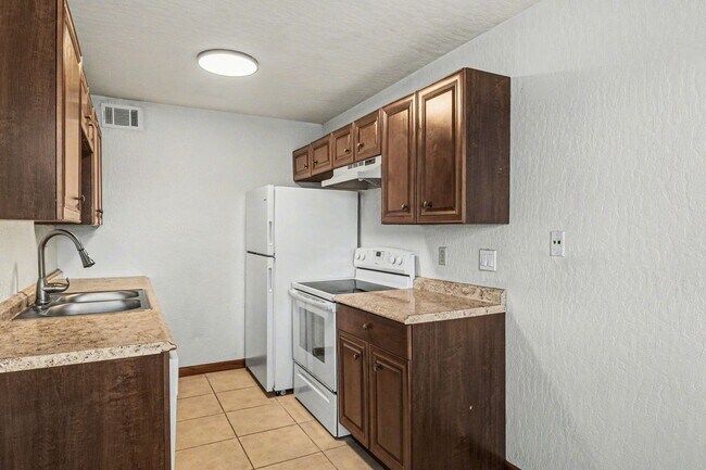 Foto del edificio - 1123 Tree Ridge Ln NE