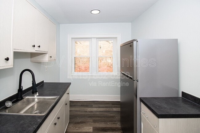 Foto del edificio - 3300 E 149th St