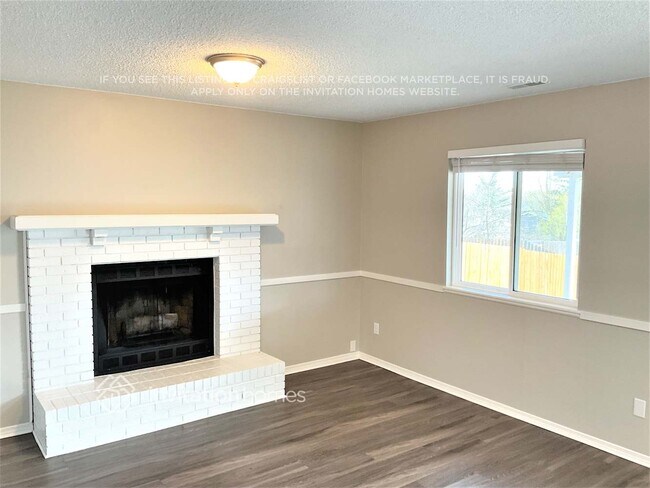 Building Photo - 3819 Glenhurst St
