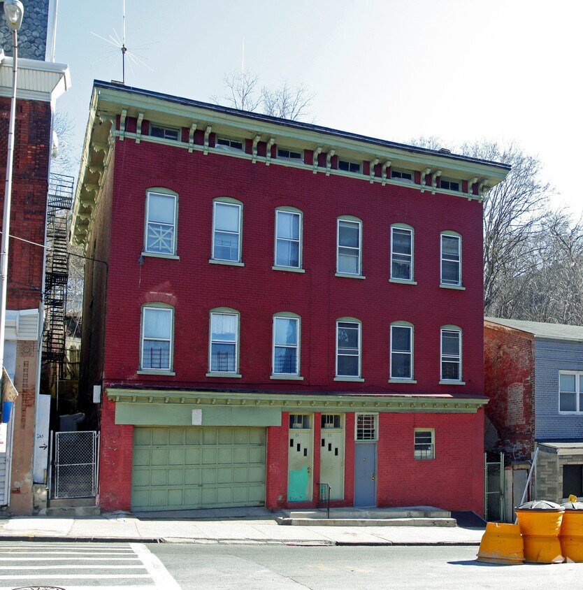 Primary Photo - 62-64 N Broadway