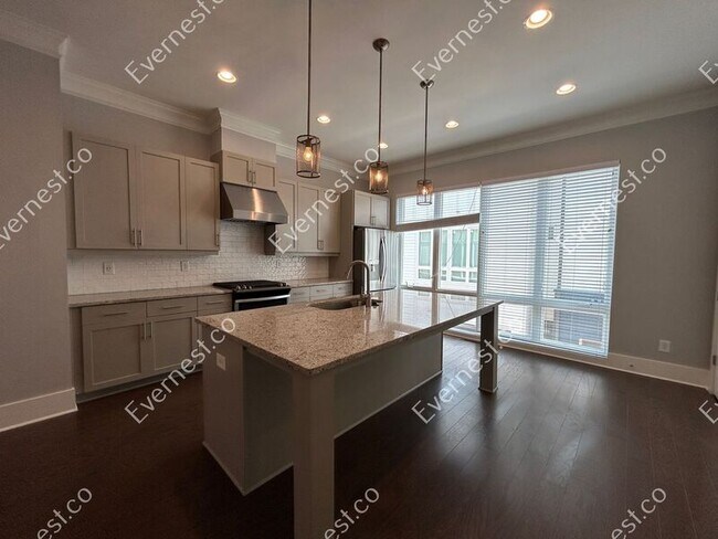 Foto del edificio - 700 Banton Dr NW