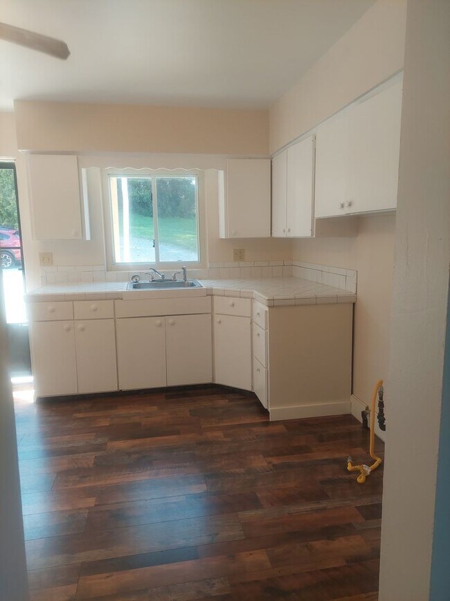 Building Photo - 4760 PA-66