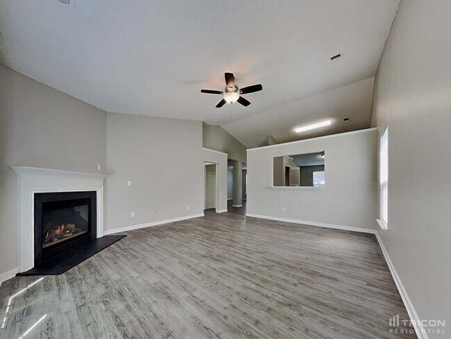 Foto del edificio - 5243 Moonlight Trail SW