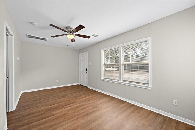Foto del edificio - 234 W 27th St