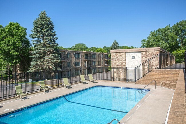 Foto del edificio - Cedar Valley Apartments