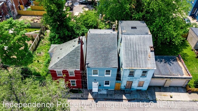Building Photo - 4 br, 2 bath House - 913 Charlotte St.