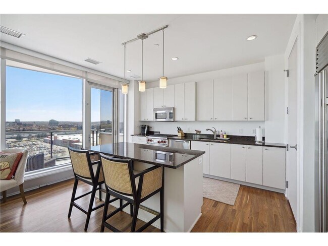 Foto del edificio - 3209 Galleria