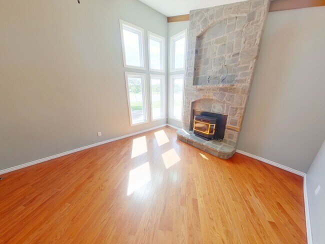 Foto del edificio - 3BR Rental Home - Andover School District