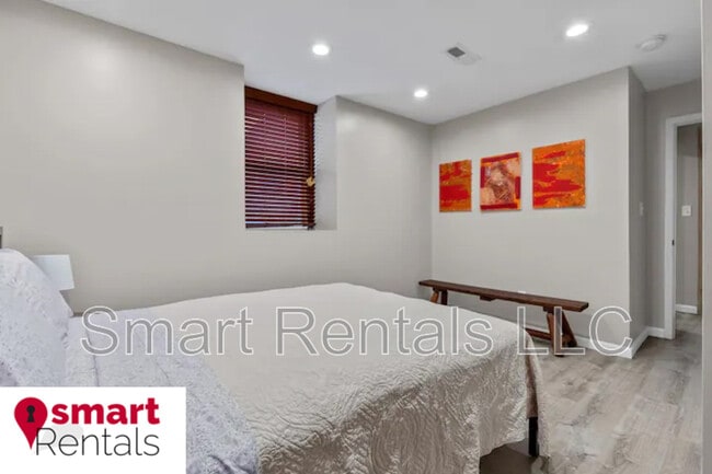 Building Photo - 3640 Shaw Blvd