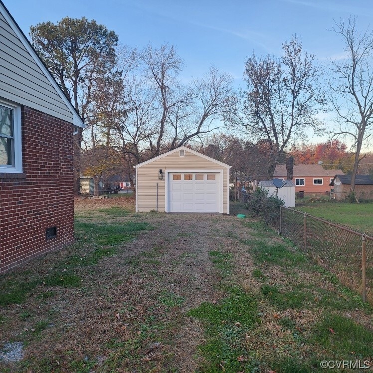Building Photo - 4922 Burtwood Ln