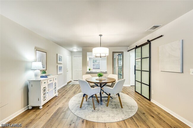 Building Photo - 4300 Belair Ln