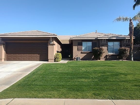 Foto principal - 41618 Petersfield Rd