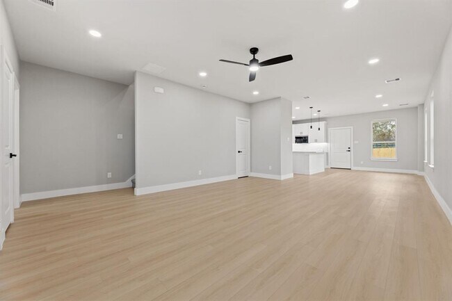 Foto del edificio - 9902 Haddick St