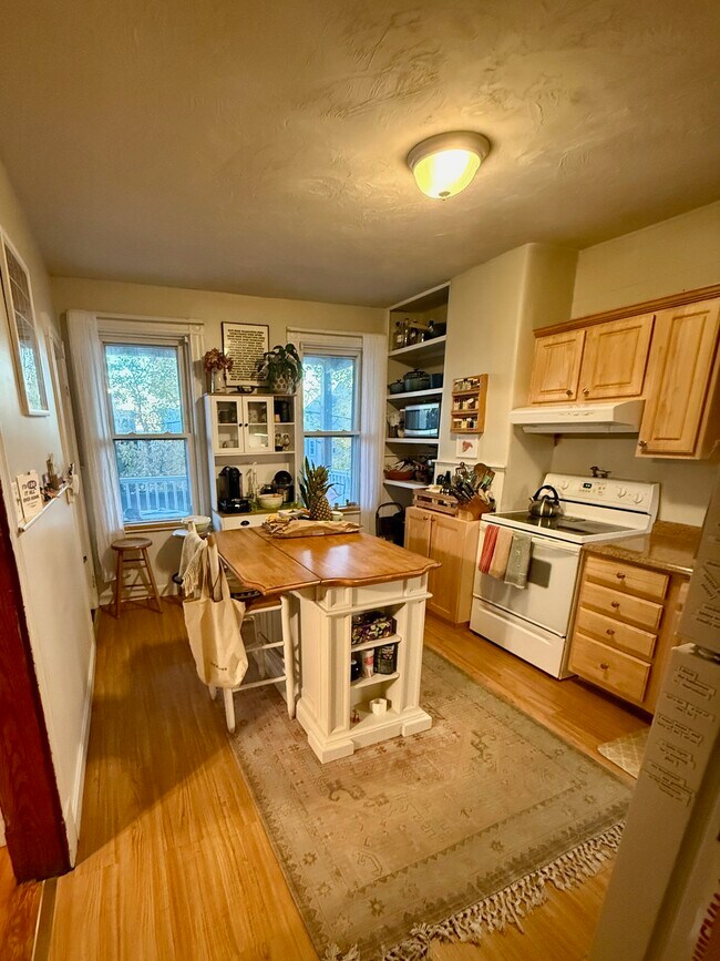 Foto del edificio - 931 E 4th St