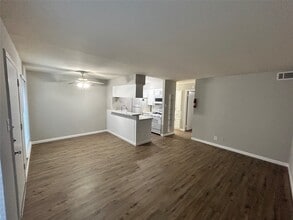 Building Photo - 1401 Kipling St