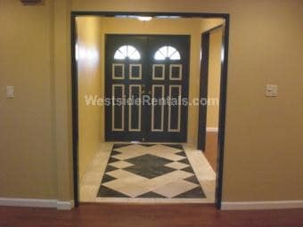 Foto principal - 6407 Gentry Ave