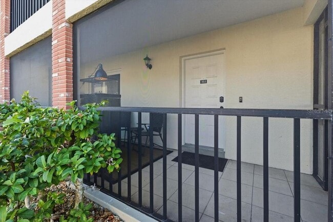 Building Photo - 1531 Placida Rd